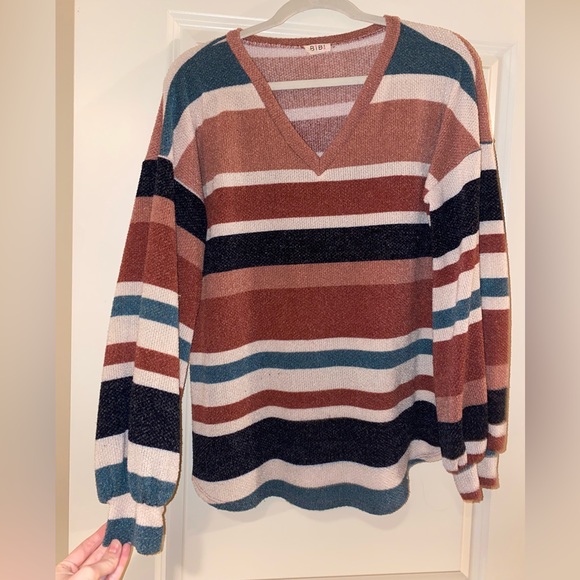 Long Sleeve Muted Tones Striped V-Neck Sweater Top - Picture 1 of 1